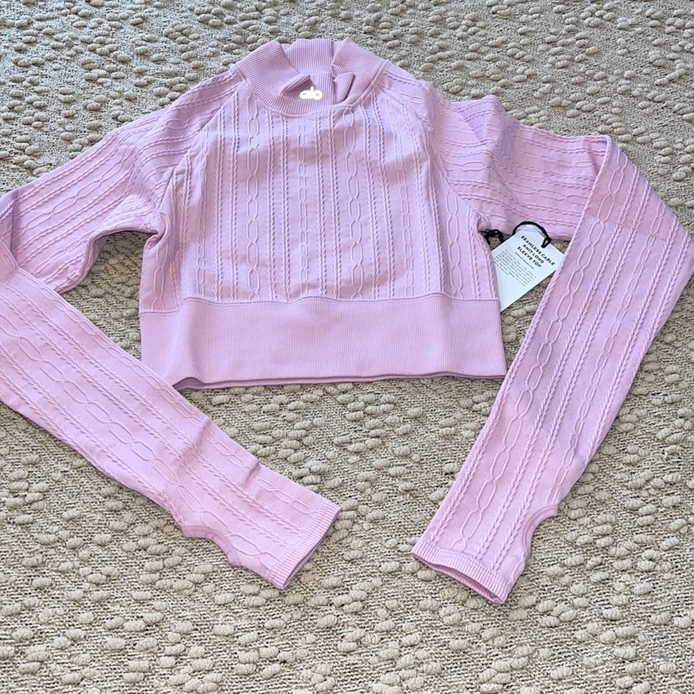 Long sleeve top/cropped